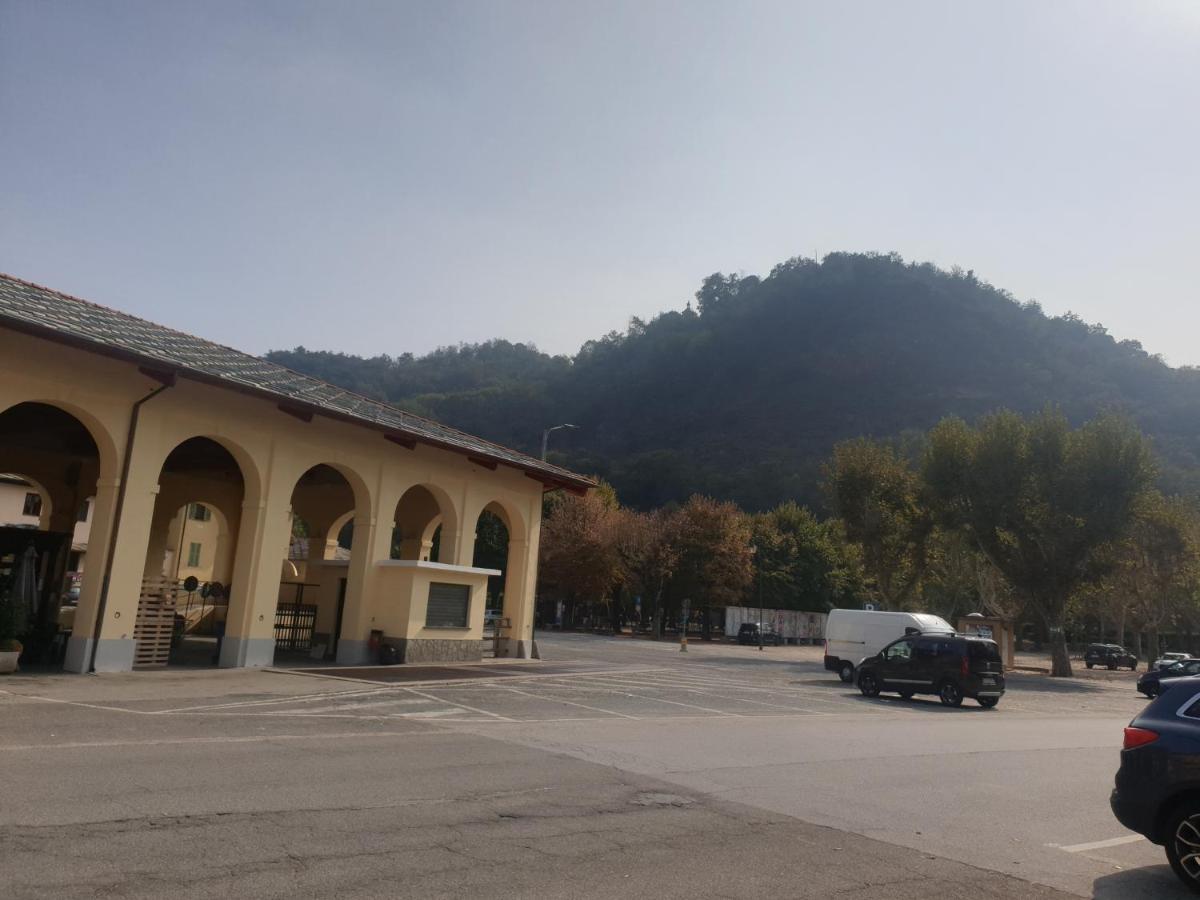 Cafe Del Peso Hotel Cavour ภายนอก รูปภาพ